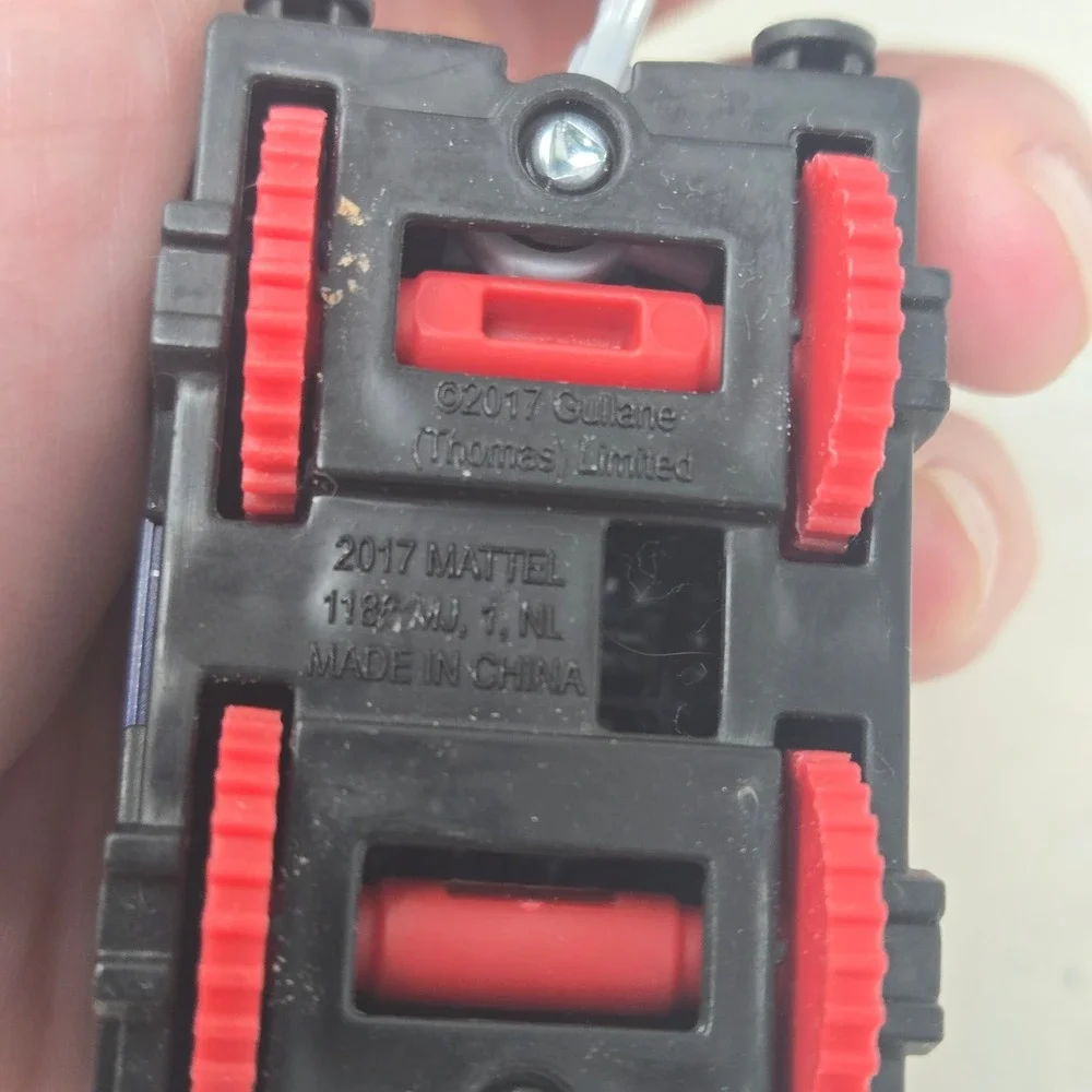 2013 Thomas & Friends TrackMaster Lorenzo Motorized Engine with Tender‎ 2017
